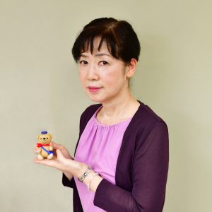 No.36　中丸 ひとみ［日本郵便株式会社 郵便・物流事業企画部 切手・葉書室 切手デザイナー］